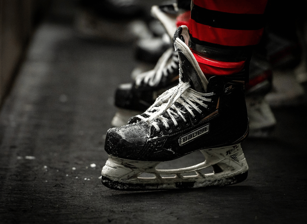 Fly Across The Ice By Putting On The Best Hockey Skates