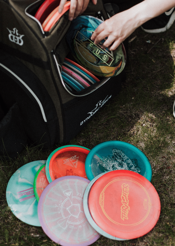 The Best Disc Golf Bags… according to Me!
