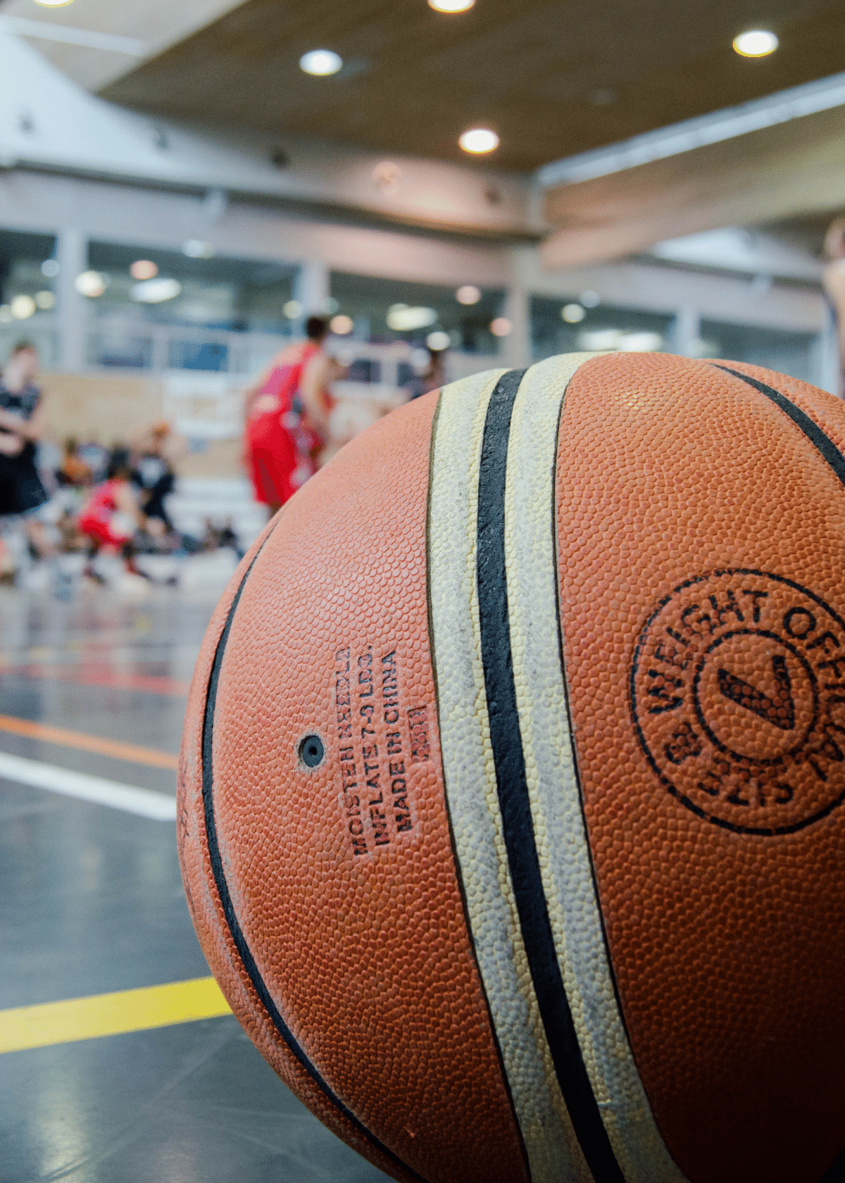 The differences between Indoor and Outdoor Basketballs