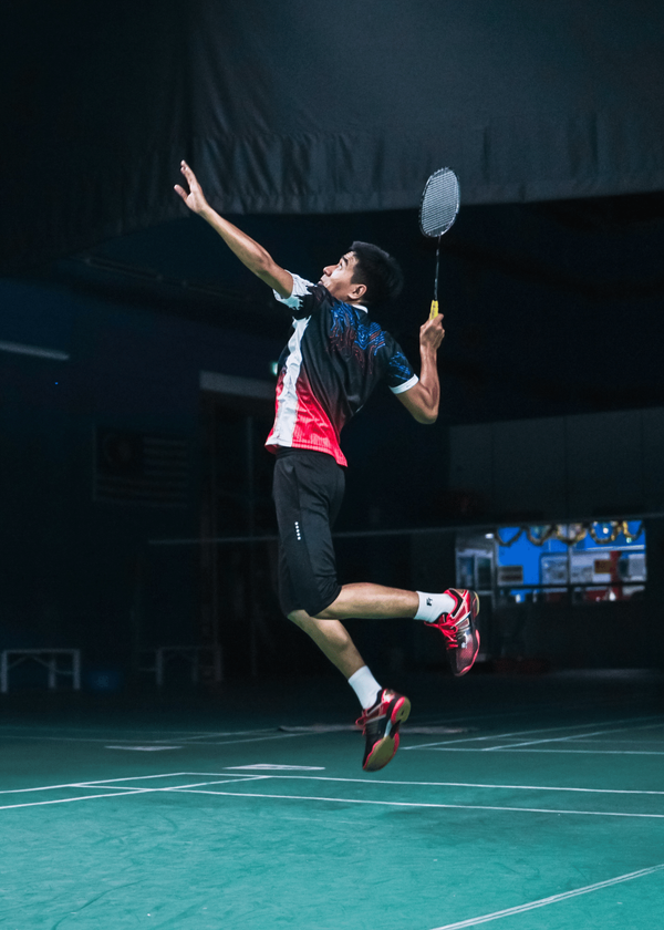 Go Pro with the Best Badminton Racket for Advanced Players