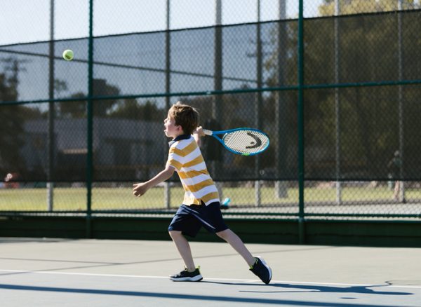 A Parent's Guide to Picking the Best Tennis Racket for Kids