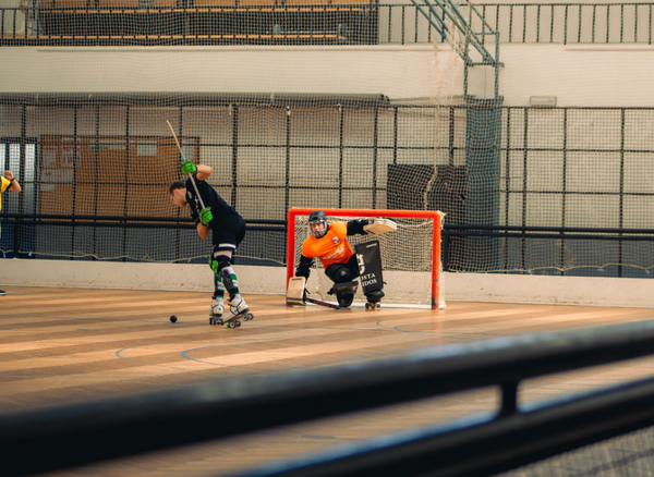 These are the Best Roller Hockey Balls to Take the Streets!