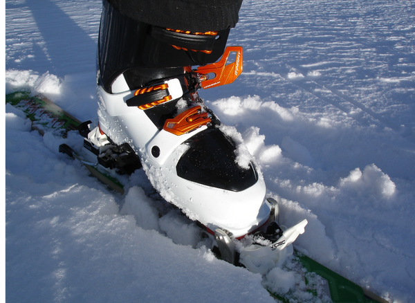 The Best Ski Boots for Wide Feet When Hitting the Slopes