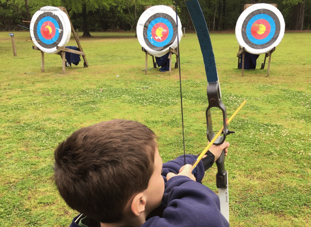 Find the Best Bow and Arrow for Beginners Your Child Needs