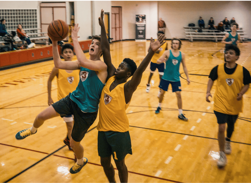 What is a Finger Roll in Basketball? Score with Finesse