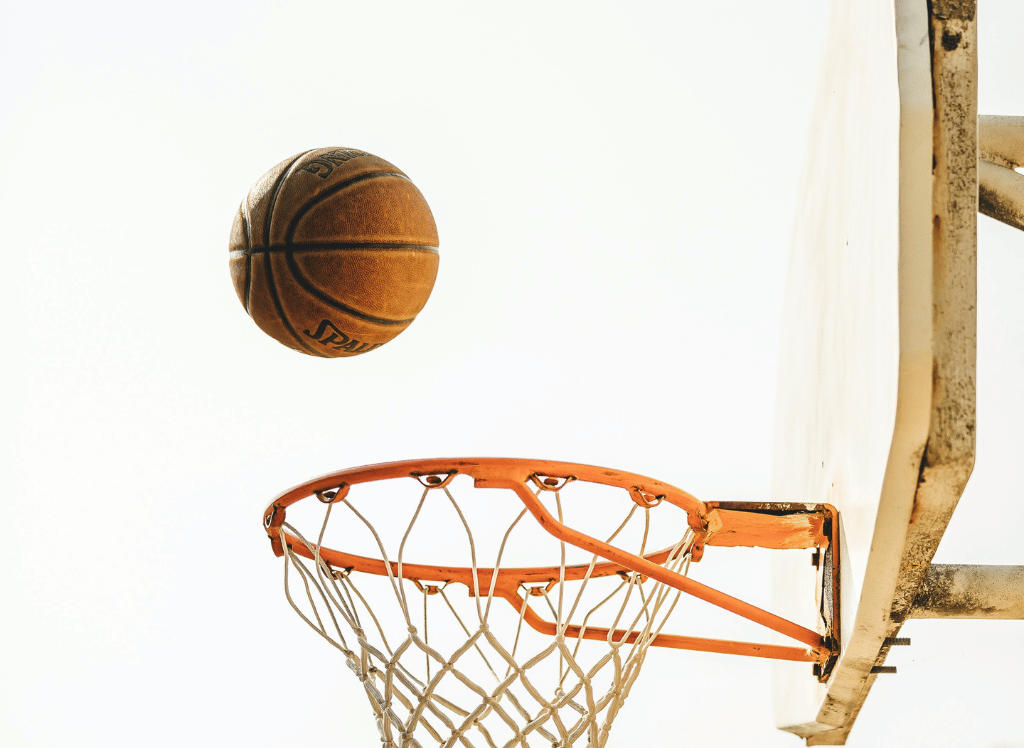 The Mystery of Finding the Best Basketball Shooting Arc