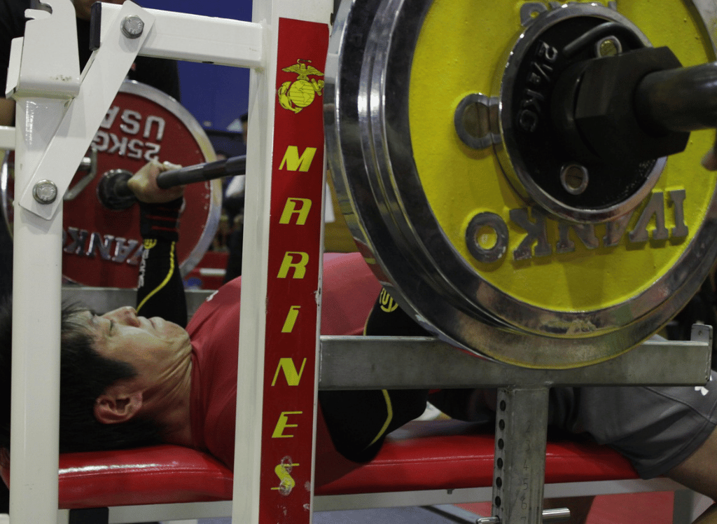 How Much Does Bar Weigh on Bench Press? Any Differences?