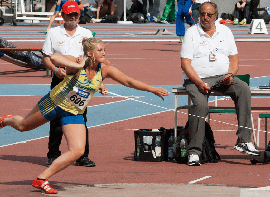 How Heavy is a Shot Put Ball? The Surprising Weight Revealed